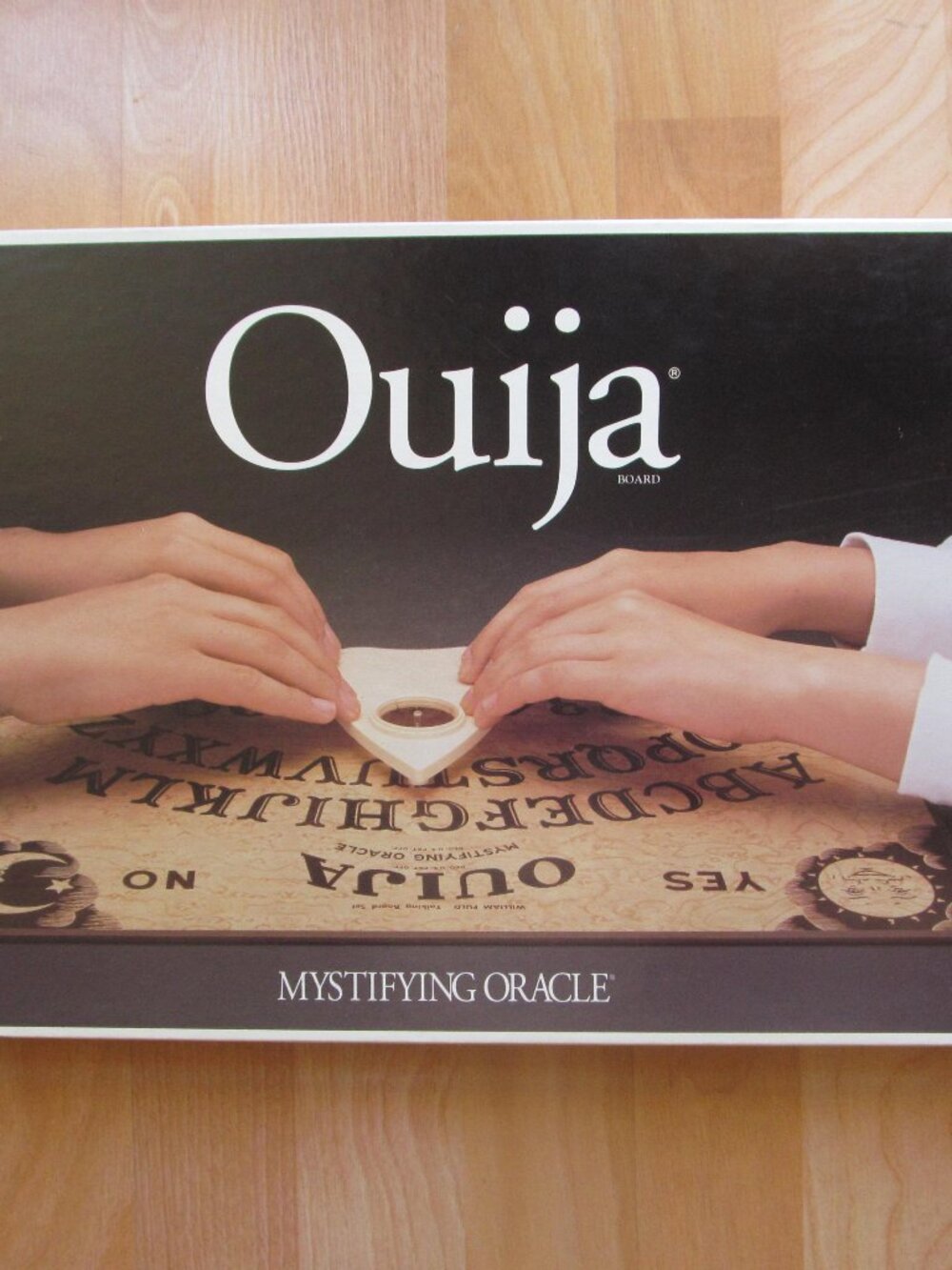 Mystifying Oracle Board Game - Classic Brown/Black